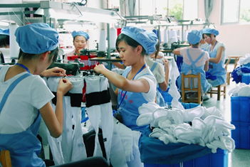 京喜12.12升級社交新玩法 低價推出50萬款工廠造好貨，助力裝潢裝飾工程